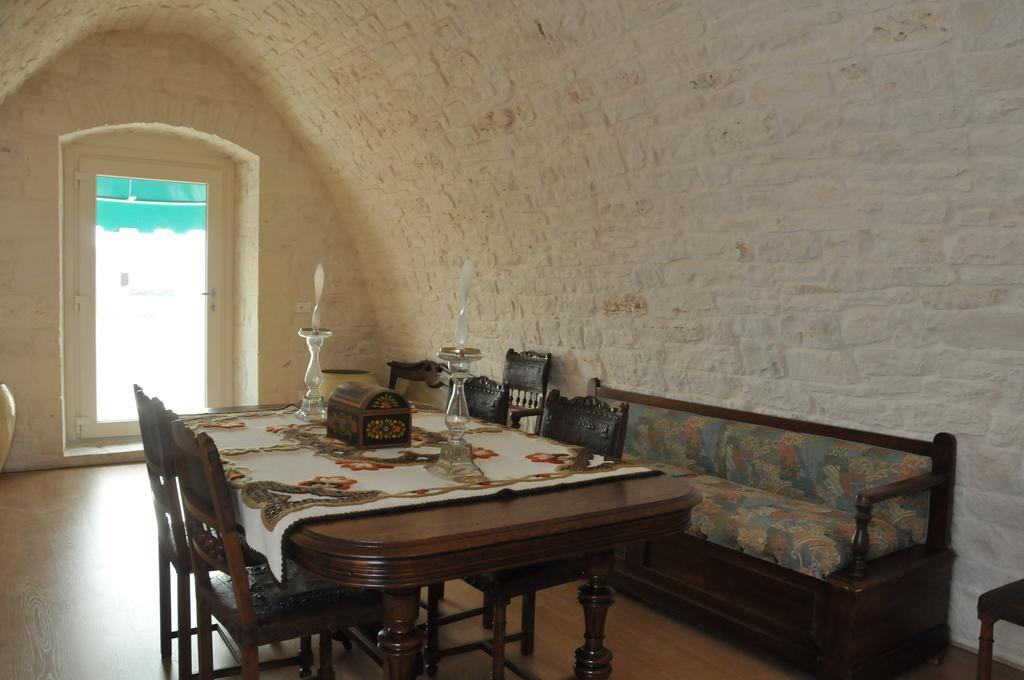 Bed and Breakfast Palazzo Agrusti - Residenza D'Epoca Alberobello Exterior foto