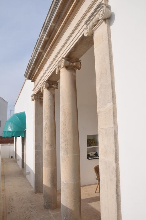 Bed and Breakfast Palazzo Agrusti - Residenza D'Epoca Alberobello Exterior foto