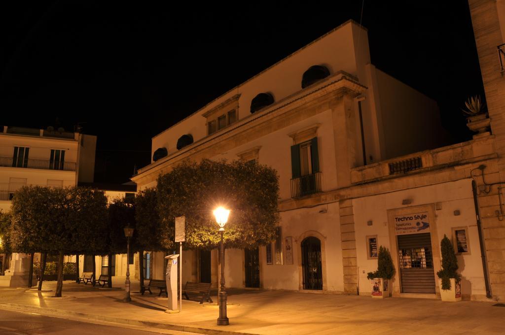 Bed and Breakfast Palazzo Agrusti - Residenza D'Epoca Alberobello Exterior foto