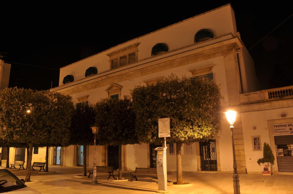 Bed and Breakfast Palazzo Agrusti - Residenza D'Epoca Alberobello Exterior foto